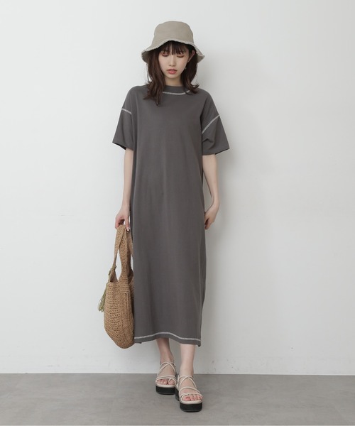 FREE'S MART（フリーズマート）の「◆モックネック配色ステッチカットソーワンピース（ワンピース・レディース・ホワイト/ブラック/ブラウン・FREE）」の6枚目の写真