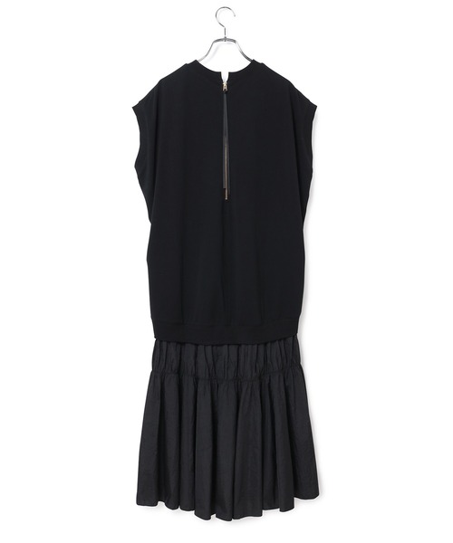 ADAM ET ROPE'(アダムエロペ)の「タフタドッキングカットワンピース(ワンピース・レディース・ブラック/グレー・FREE)」の3枚目の写真