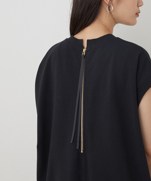 ADAM ET ROPE'(アダムエロペ)の「タフタドッキングカットワンピース(ワンピース・レディース・ブラック/グレー・FREE)」の4枚目の写真