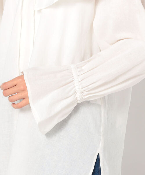 fredy emue（フレディエミュ）の「ケープフリル衿ブラウス（シャツ/ブラウス・レディース・ブラック/レッド/オフホワイト・38）」の19枚目の写真