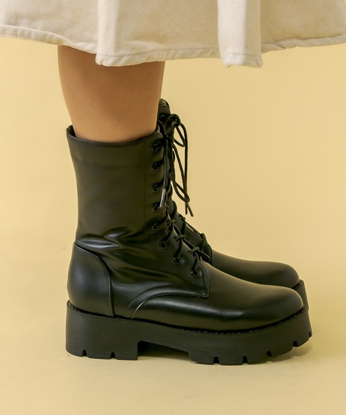 RASVOA（ラスボア）の「バルキーレースアップブーツ（ブーツ・レディース・ブラック・M/L）」の7枚目の写真