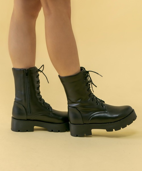 RASVOA（ラスボア）の「バルキーレースアップブーツ（ブーツ・レディース・ブラック・M/L）」の12枚目の写真