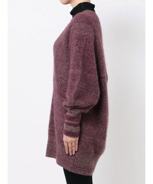LAGUNAMOON(ラグナムーン)の「オーバーVネックニットプルオーバー(ニット/セーター・レディース・ブルー/アイボリー/ボルドー・FREE)」の5枚目の写真