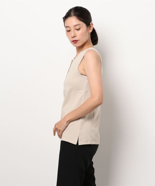 Samansa Mos2（サマンサ モスモス）の「ジャカード前後着ノースリーブ（Tシャツ/カットソー・レディース・ベージュ/レッド/ブルー/チャコール・ﾌﾘ-）」の6枚目の写真