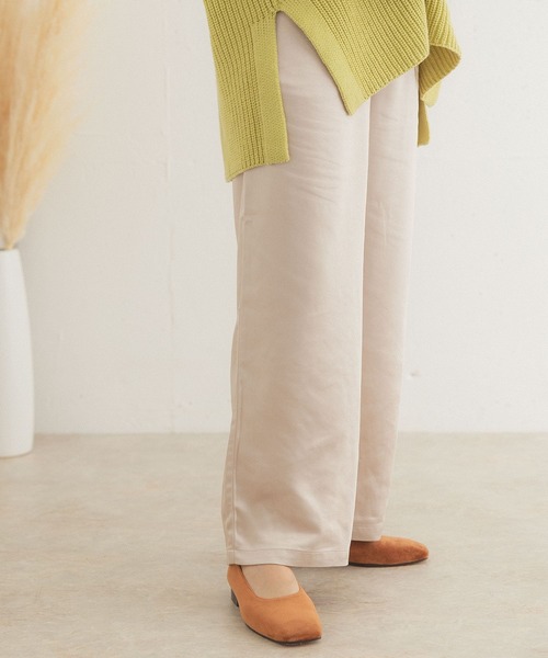 ITEMS URBANRESEARCH(アイテムズ アーバンリサーチ)の「サテンイージーパンツ(その他パンツ・レディース・グレー系その他/ブラック/マスタード/ブラウン・FREE)」の16枚目の写真