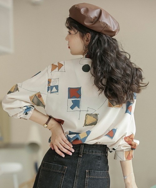 KOR（ケーオーアール）の「総柄　長袖シャツ（シャツ/ブラウス・レディース・ベージュ系その他・S/M/L/XL）」の16枚目の写真