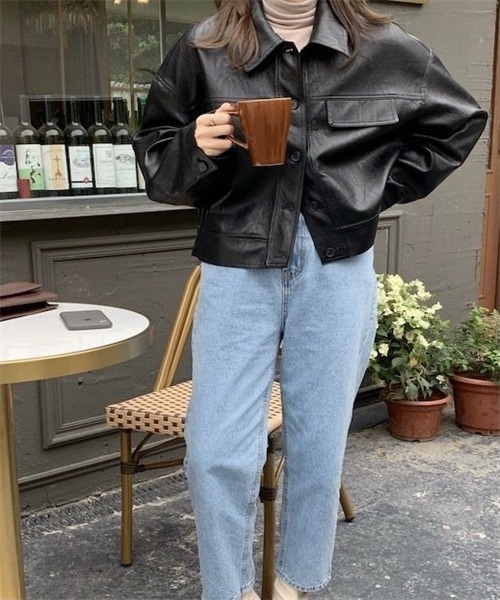 Dream garden（ドリームガーデン）の「ヴィーガンレザーブルゾン（ライダースジャケット・レディース・ブラック/キャメル・FREE）」の3枚目の写真