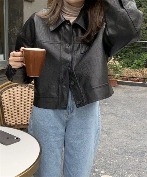 Dream garden（ドリームガーデン）の「ヴィーガンレザーブルゾン（ライダースジャケット・レディース・ブラック/キャメル・FREE）」の9枚目の写真