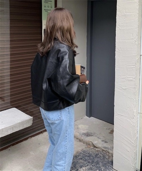 Dream garden（ドリームガーデン）の「ヴィーガンレザーブルゾン（ライダースジャケット・レディース・ブラック/キャメル・FREE）」の20枚目の写真