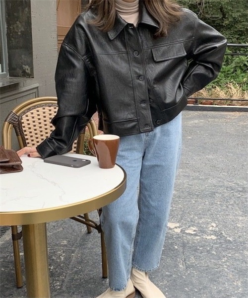 Dream garden（ドリームガーデン）の「ヴィーガンレザーブルゾン（ライダースジャケット・レディース・ブラック/キャメル・FREE）」の4枚目の写真