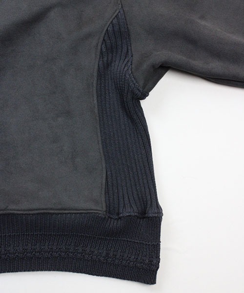 Universal Style Wear(ユニバーサルスタイルウェア)の「Universal Style Wear ライアー ルーズ クルーネック(スウェット・メンズ・カーキ/ブラック/キャメル/ネイビー・LARGE/X-LARGE/MEDIUM)」の15枚目の写真