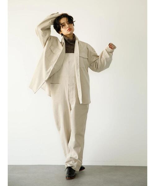 koe（コエ）の「コーデュロイオーバーオール*（サロペット/オーバーオール・レディース・グレー/オフホワイト/ブラック・L/S/M）」の16枚目の写真