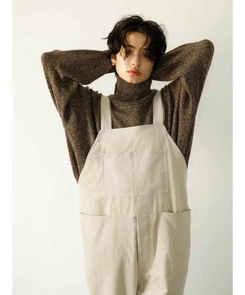 koe（コエ）の「コーデュロイオーバーオール*（サロペット/オーバーオール・レディース・グレー/オフホワイト/ブラック・L/S/M）」の18枚目の写真