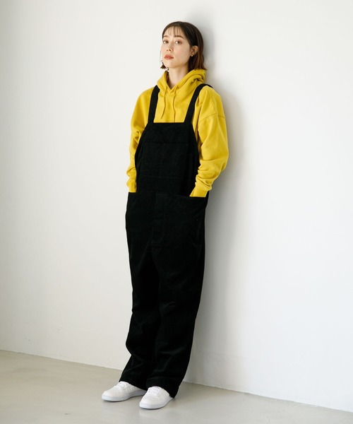 koe（コエ）の「コーデュロイオーバーオール*（サロペット/オーバーオール・レディース・グレー/オフホワイト/ブラック・L/S/M）」の3枚目の写真