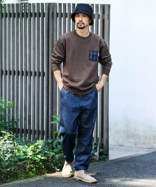 HARRIS TWEED(ハリスツイード)の「ハリスツイードポケット付きスウェット(スウェット・メンズ・オフホワイト/ブラウン/カーキ/ネイビー・MEDIUM/LARGE)」の5枚目の写真