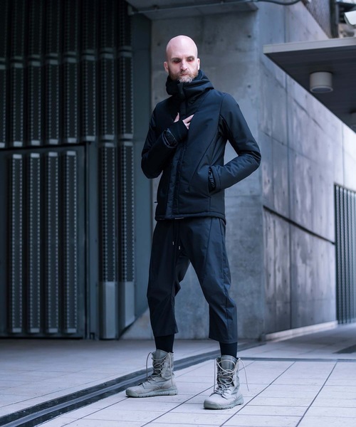 CIVILIZED（シヴィライズド）の「REF CLEARED HD MOUNTAIN JKT（マウンテンパーカー・メンズ・ブラック・1/2/3）」の8枚目の写真