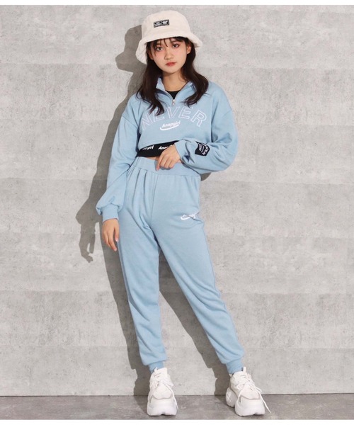 ANAP GiRL(アナップガール)の「スウェットセット×タンク3点セット(スウェット・キッズ・グレー/ブラック/ライトブルー・S/M/XS)」の3枚目の写真