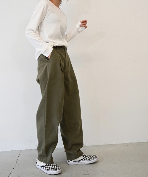 CANAL JEAN（キャナルジーン）の「harmonie -OrganicCotton-　フライスゆったり切り替えロングスリーブ（Tシャツ/カットソー・レディース・ホワイト/チャコールグレー/ブラック/グレー/オートミール・ONE SIZE）」の18枚目の写真