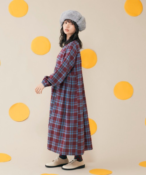MERLOT（メルロー）の「チェックキルトワンピース（ワンピース・レディース・ブラック/ボルドー・FREE）」の3枚目の写真