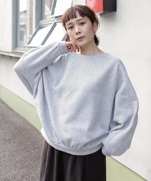 studio CLIP（スタディオクリップ）の「あったかふわふわカットプルオーバー（Tシャツ/カットソー・レディース・グレー/モカ/ライトグリーン/オフホワイト・FREE）」の3枚目の写真