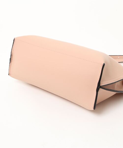 Legato Largo(レガートラルゴ)の「【Legato Largo/レガートラルゴ】かるいかばんショルダーバッグ(ショルダーバッグ・レディース・オフホワイト/ブルー/グリーン系その他/キャメル/ピンク系その他2/ラベンダー・FREE)」の13枚目の写真