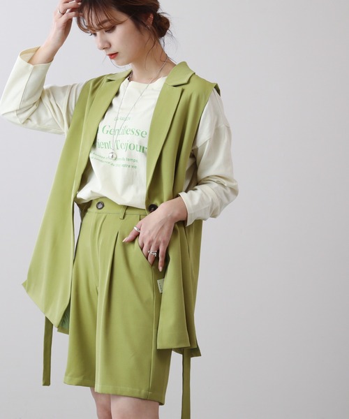 frames RAY CASSIN（フレームスレイカズン）の「WEB限定 タック入りバミューダパンツ セットアップ着用可（その他パンツ・レディース・イエロー×グリーン/ピンク/ブラック/アイボリー・FREE）」の15枚目の写真