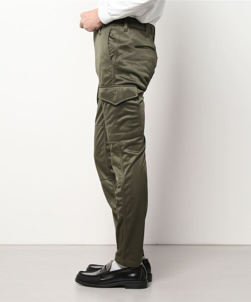 1 piu 1 uguale 3(ウノピゥウノウグァーレトレ)の「VINTAGETRICOT(カーゴパンツ・メンズ・カーキ・Ⅲ/Ⅴ/Ⅶ)」の2枚目の写真