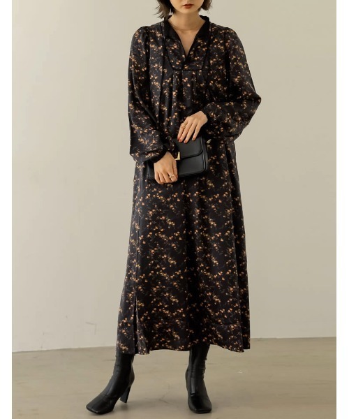 Re:EDIT（リエディ）の「[低身長サイズ有]リサイクルサテンマキシワンピース（ワンピース・レディース・ブラウン/ライム/ブラック/ブラック系その他/ブルー/モカ・MEDIUM/SMALL/SHORT/LARGE）」の15枚目の写真