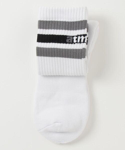 atmos pink(アトモスピンク)の「atmos OG COLOR LINE SOCKS / アトモス オージーカラー ライン ソックス(ソックス/靴下・メンズ・ブラック/レッド/オレンジ/ロイヤルブルー・26-28cm)」の17枚目の写真