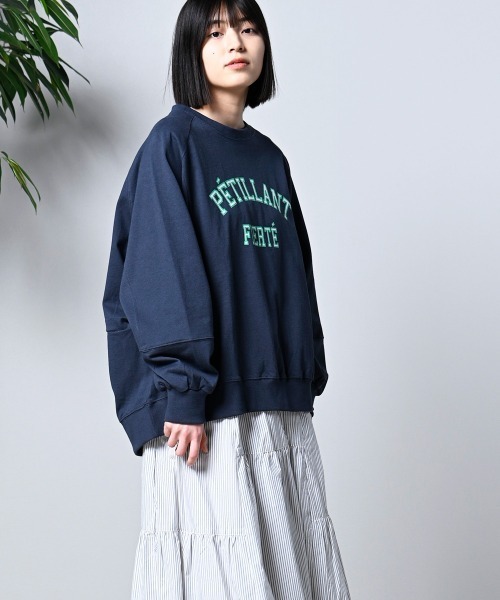 LUPILIEN（ルピリアン）の「【LUPILIEN】切替コクーンプルオーバー（スウェット・レディース・チャコールグレー/オフホワイト/サックスブルー・FREE）」の4枚目の写真