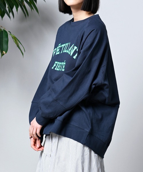 LUPILIEN（ルピリアン）の「【LUPILIEN】切替コクーンプルオーバー（スウェット・レディース・チャコールグレー/オフホワイト/サックスブルー・FREE）」の5枚目の写真