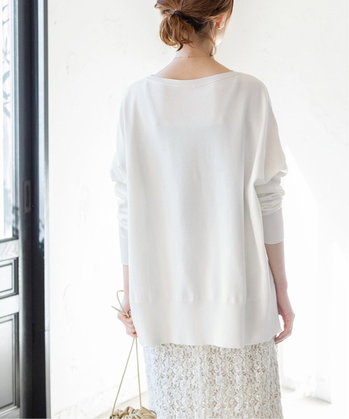 IENA（イエナ）の「《追加》コットンストレッチNEOワイド長袖プルオーバー（ニット/セーター・レディース・ホワイト/ラベンダー/グリーン系その他・FREE）」の15枚目の写真