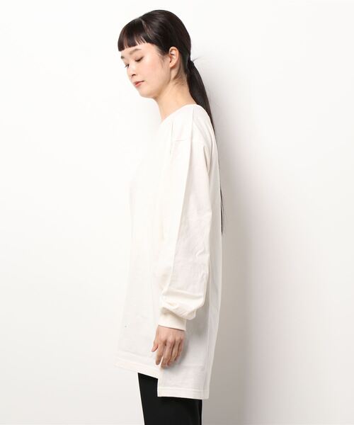 Right-on（ライトオン）の「【HONEYSUCKLE ROSE】スリットビッグロンＴ（Tシャツ/カットソー・レディース・グレー/ブラック/グリーン/オレンジ/ホワイト/ピンク・S/M/L）」の8枚目の写真