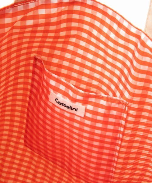 Casselini（キャセリーニ）の「Casselini(キャセリーニ)エンブロイダリートート（トートバッグ・レディース・グリーン/オレンジ/アイボリー・FREE）」の7枚目の写真