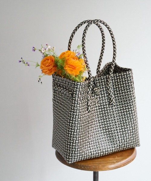 DISCOAT（ディスコート）の「メルカドスクエア配色トートバッグ（トートバッグ・レディース・ブラック/イエロー・FREE）」の16枚目の写真