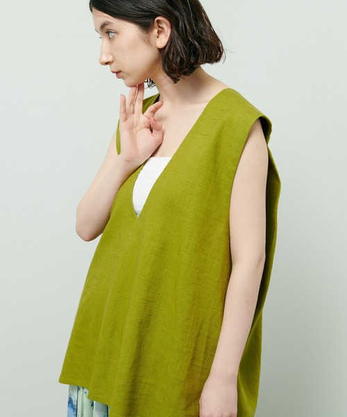 Lui's(ルイス)の「麻混ショルダータックベスト(ベスト・レディース・キナリ/ブラック/ライム・FREE)」の3枚目の写真