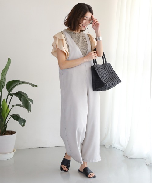 Bou Jeloud(ブージュルード)の「【WEB限定】リップルデザイントップス(Tシャツ/カットソー・レディース・ベージュ/キャメル/ブルー・FREE)」の8枚目の写真