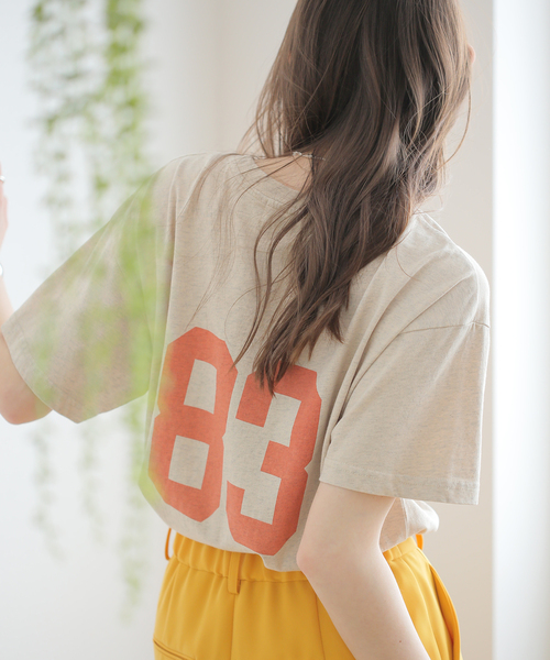 B.C STOCK(ベーセーストック)の「オーバーダイナンバーTシャツ(Tシャツ/カットソー・レディース・ベージュ/オレンジ/グリーン・FREE)」の2枚目の写真