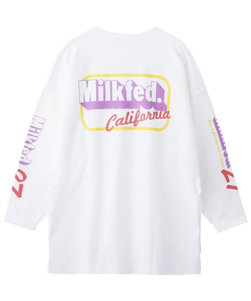MILKFED.(ミルクフェド)の「BACK LOGO SIDE SLIT BIG TOP(Tシャツ/カットソー・レディース・ホワイト/ブラック/ベージュ/ブルー・ONE SIZE)」の7枚目の写真
