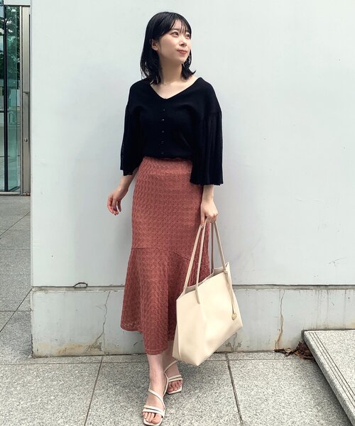 OPAQUE.CLIP（オペークドットクリップ）の「◆凸凹レースマーメイドスカート（スカート・レディース・ブラック/ダークグリーン/レンガ・38/36）」の18枚目の写真