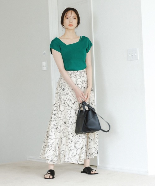 Andemiu(アンデミュウ)の「トングサンダル122812(サンダル・レディース・ホワイト/ブラック・LARGE/MEDIUM/SMALL)」の11枚目の写真