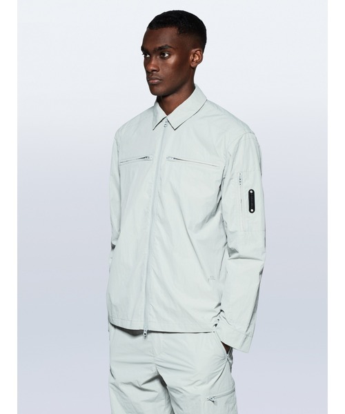 A-COLD-WALL*(アコールドウォール)の「GAUSSIAN OVERSHIRT(シャツ/ブラウス・メンズ・ライトグレー/グリーン・M/L)」の1枚目の写真