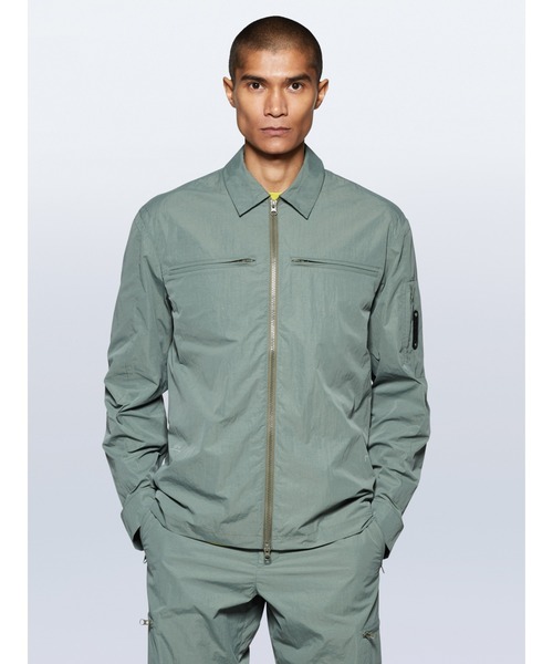 A-COLD-WALL*(アコールドウォール)の「GAUSSIAN OVERSHIRT(シャツ/ブラウス・メンズ・ライトグレー/グリーン・M/L)」の3枚目の写真