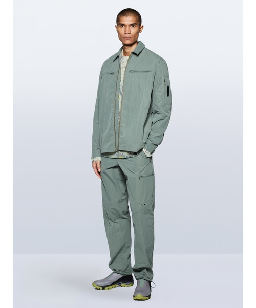 A-COLD-WALL*(アコールドウォール)の「GAUSSIAN OVERSHIRT(シャツ/ブラウス・メンズ・ライトグレー/グリーン・M/L)」の12枚目の写真