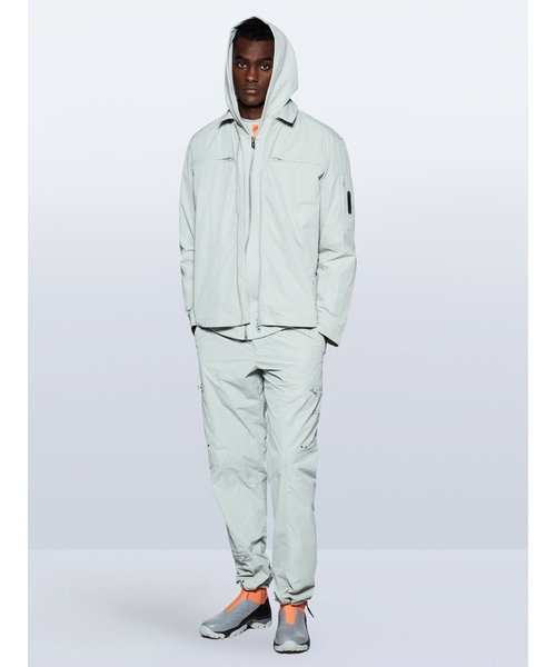 A-COLD-WALL*(アコールドウォール)の「GAUSSIAN OVERSHIRT(シャツ/ブラウス・メンズ・ライトグレー/グリーン・M/L)」の18枚目の写真