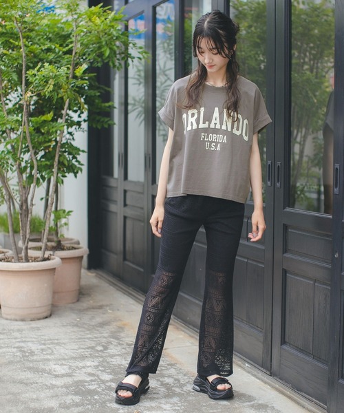 repipi armario（レピピ アルマリオ）の「カレッジプリントルーズTシャツ（Tシャツ/カットソー・キッズ・ホワイト/グレー系その他/ブラウン系その他/グリーン系その他・SMALL/MEDIUM/LARGE）」の12枚目の写真