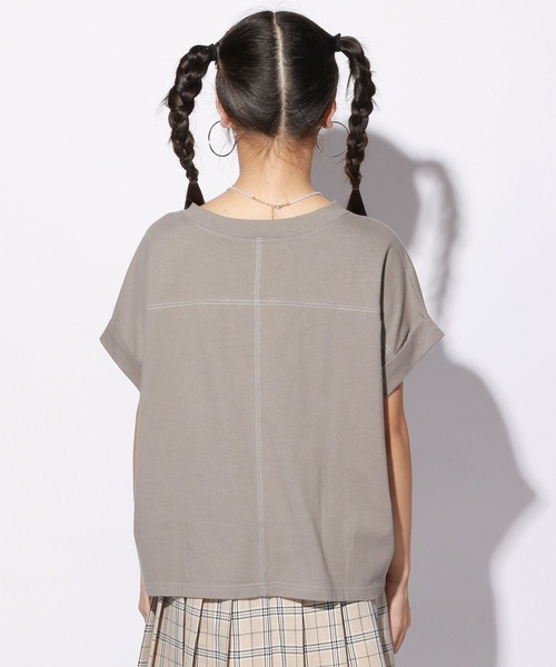 repipi armario（レピピ アルマリオ）の「カレッジプリントルーズTシャツ（Tシャツ/カットソー・キッズ・ホワイト/グレー系その他/ブラウン系その他/グリーン系その他・SMALL/MEDIUM/LARGE）」の19枚目の写真