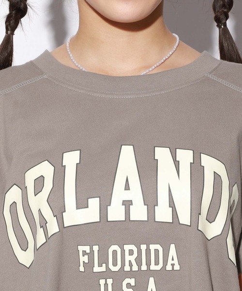 repipi armario（レピピ アルマリオ）の「カレッジプリントルーズTシャツ（Tシャツ/カットソー・キッズ・ホワイト/グレー系その他/ブラウン系その他/グリーン系その他・SMALL/MEDIUM/LARGE）」の20枚目の写真