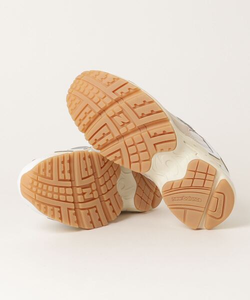 NEW BALANCE(ニューバランス)の「ML725(スニーカー・メンズ・ネイビー/オフホワイト・22.5cm/23.5cm/24.5cm/25.5cm/26.5cm/27.5cm/23.0cm/24.0cm/25.0cm/26.0cm/27.0cm/28.0cm/28.5cm/29.0cm)」の6枚目の写真