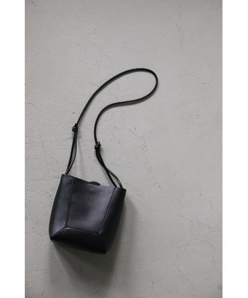 STYLEMIXER（スタイルミキサー）の「スクエアパネルバッグ（ショルダーバッグ・レディース・グリーン/ブラック/ベージュ・FREE）」の4枚目の写真